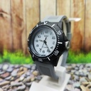 Reloj QyQ V32A-004VY